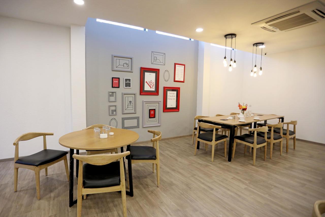 מלון Oyo Townhouse 027 Sector 15 גורגאון מראה חיצוני תמונה