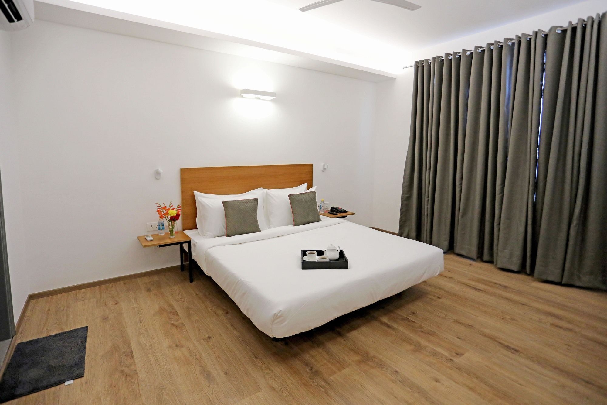 מלון Oyo Townhouse 027 Sector 15 גורגאון מראה חיצוני תמונה